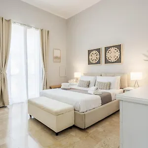 bedda-me-house-casa-vacanza.sicilyhotelsitaly.net/